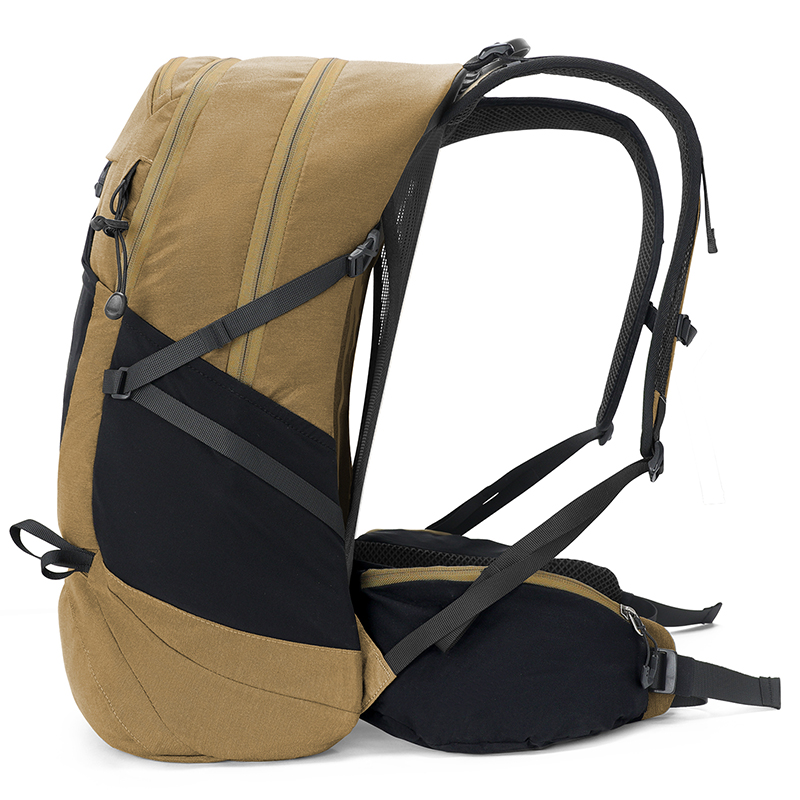 登山用バックパック 35 リットル メンズ＆レディース アウ - Cycling Commuter Backpack のレビューと価格