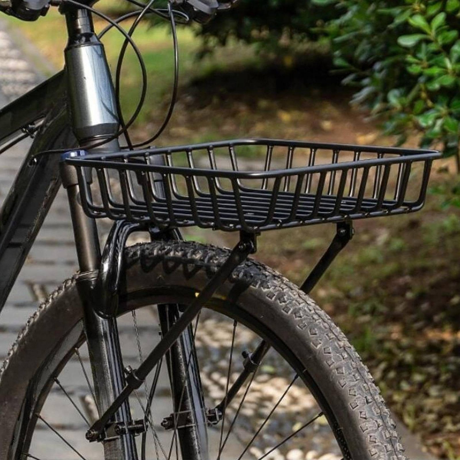 アルミ製フロントバスケット 軽量自転車アクセサリー 高耐久性 - Cycling To Commute のレビューと価格