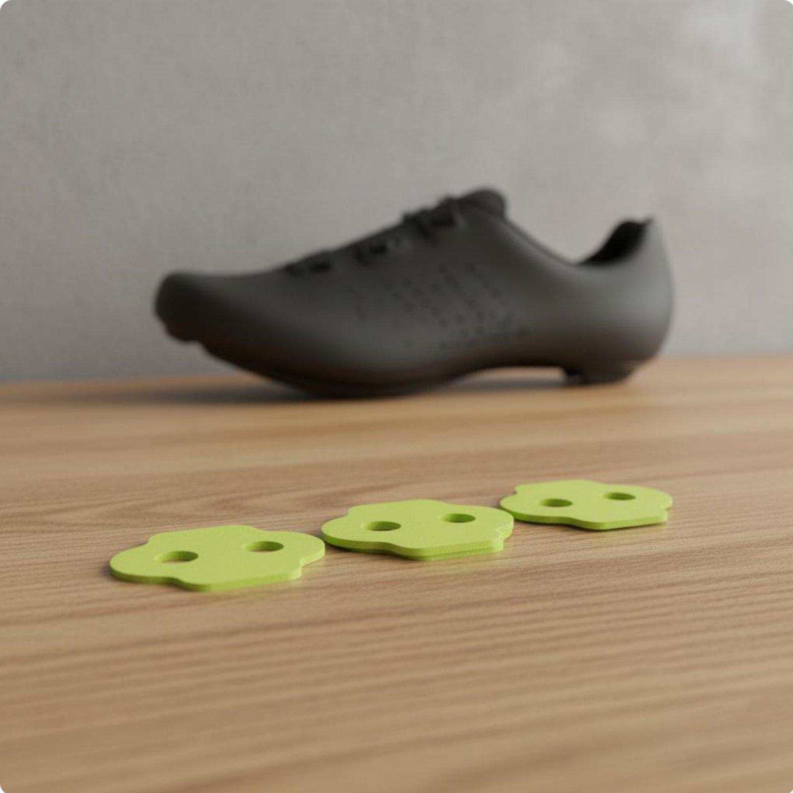 サイクリングシューズシムスタッカブルクリートスペーサーキット - Cycling Commuter Shoes のレビューと価格