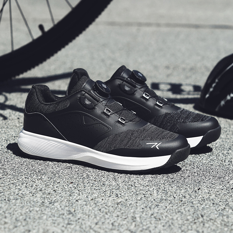 サイクリングシューズ メンズ クリートシューズ フラットペダ - Cycling Commuter Shoes のレビューと価格